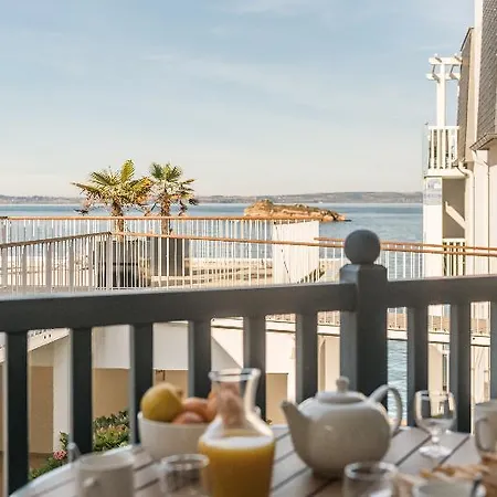 P&v Premium Le Coteau Et La Mer Hotel